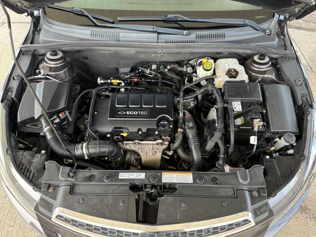 used 2014 Chevrolet Cruze car, priced at $5,495
