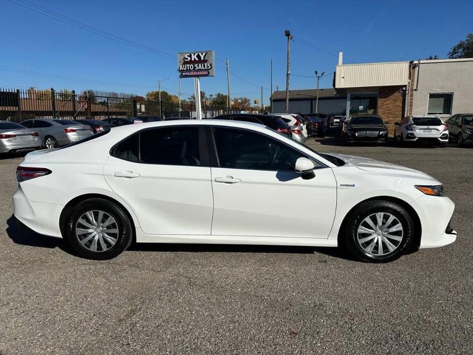 used 2018 Toyota Camry Hybrid car, priced at $19,995