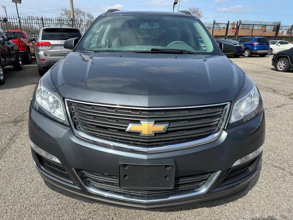 used 2013 Chevrolet Traverse car, priced at $9,995
