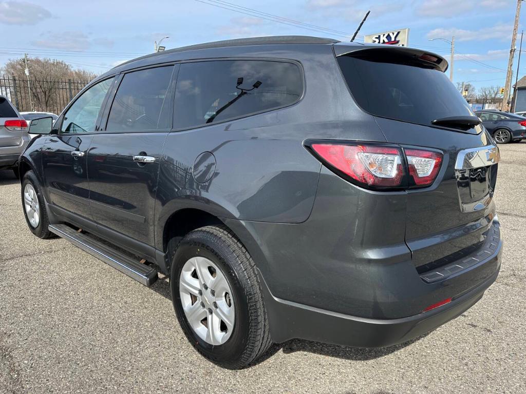 used 2013 Chevrolet Traverse car, priced at $9,995