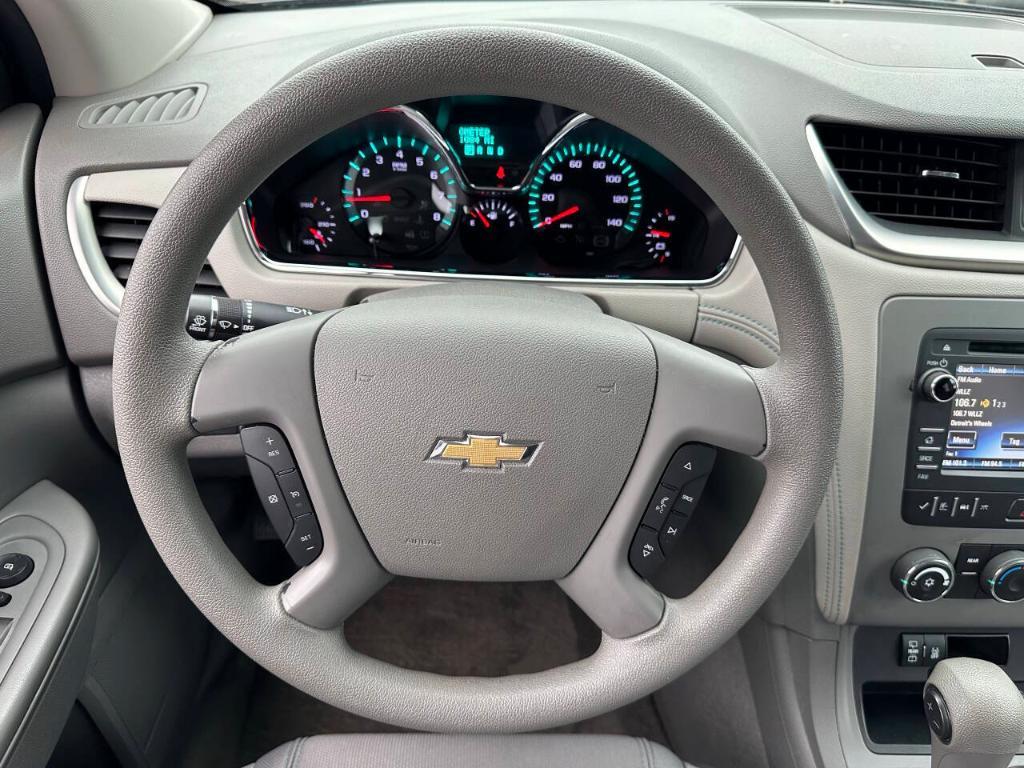 used 2013 Chevrolet Traverse car, priced at $9,995