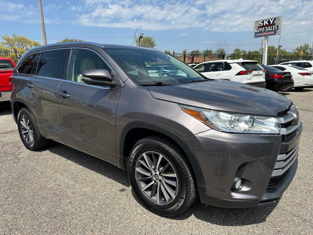 used 2018 Toyota Highlander car, priced at $21,995