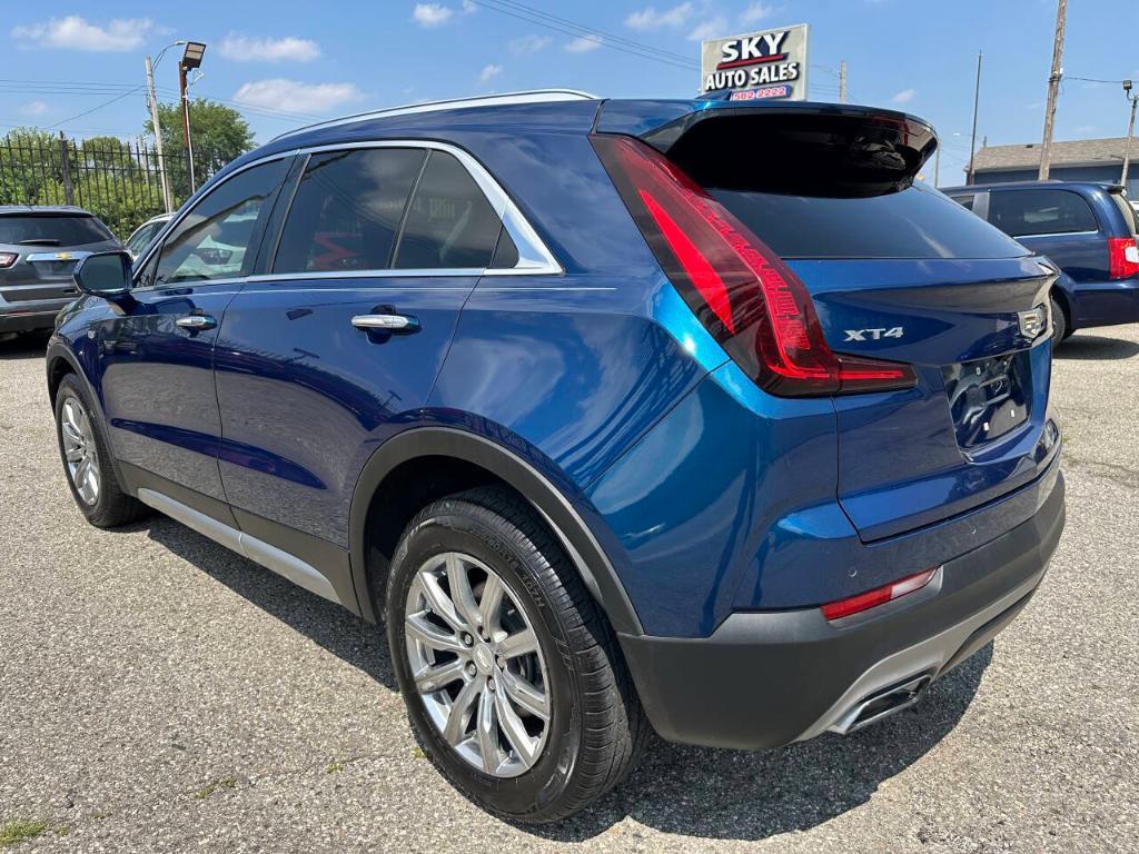 used 2019 Cadillac XT4 car, priced at $17,995