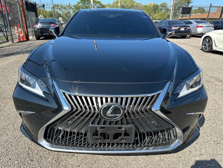 used 2019 Lexus ES 350 car, priced at $23,995