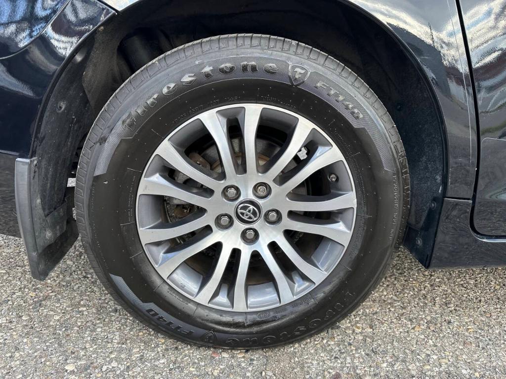 used 2020 Toyota Sienna car, priced at $25,995