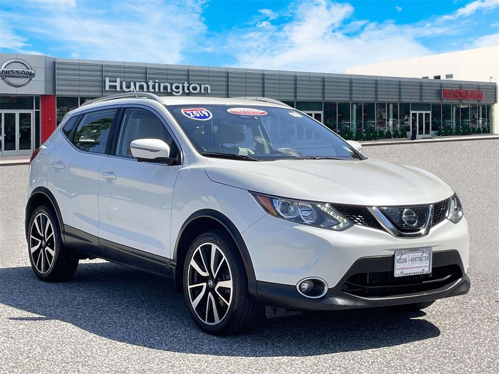 used 2019 Nissan Rogue Sport car, priced at $17,777