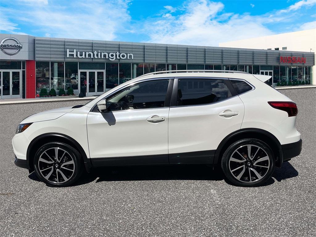 used 2019 Nissan Rogue Sport car, priced at $17,777
