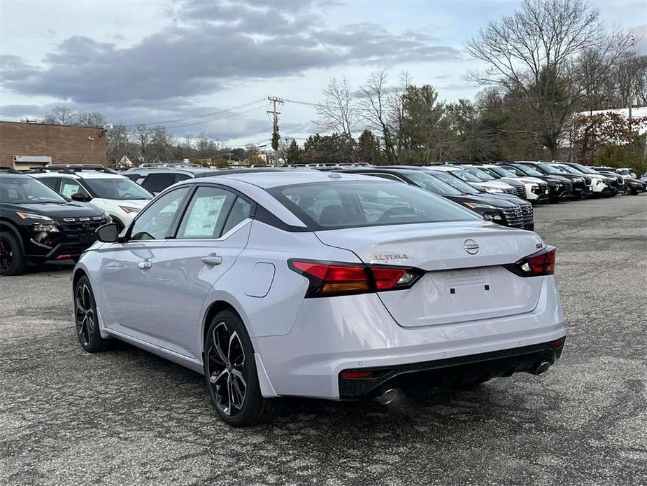 new 2025 Nissan Altima car, priced at $28,900