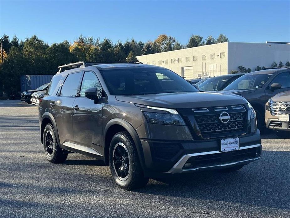 new 2024 Nissan Pathfinder car, priced at $43,700