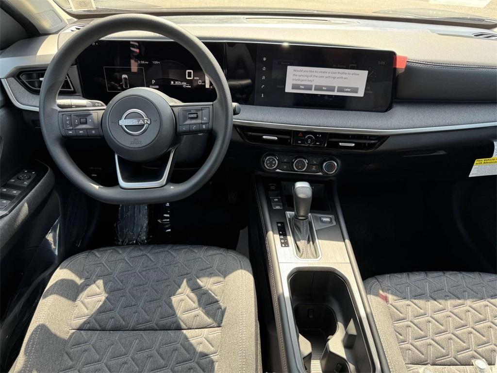 new 2025 Nissan Kicks car