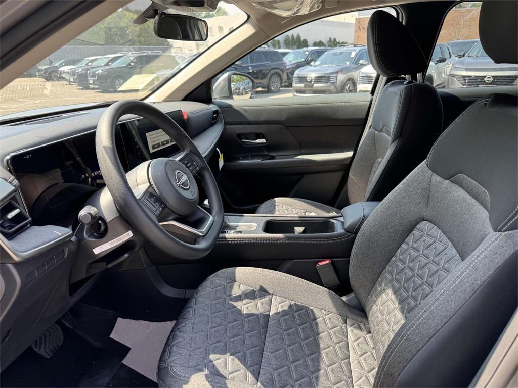 new 2025 Nissan Kicks car