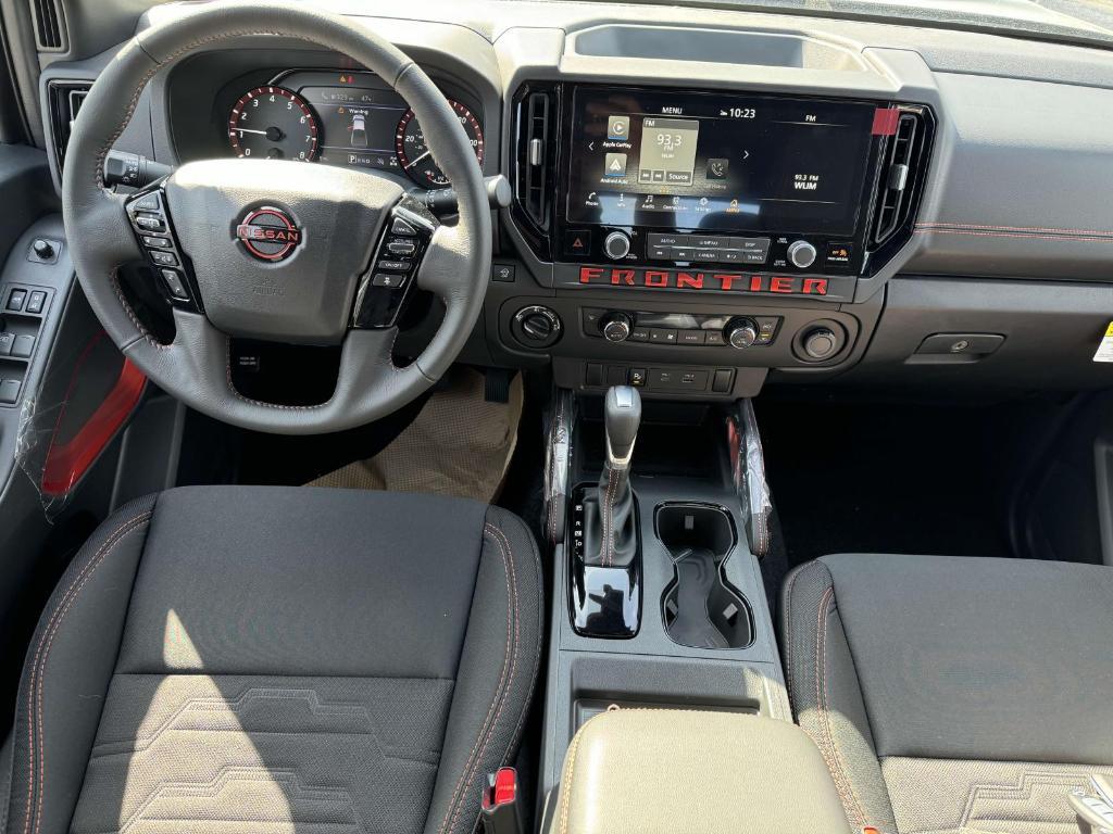 new 2025 Nissan Frontier car