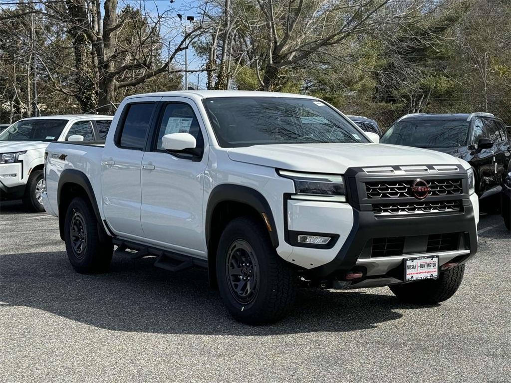 new 2025 Nissan Frontier car