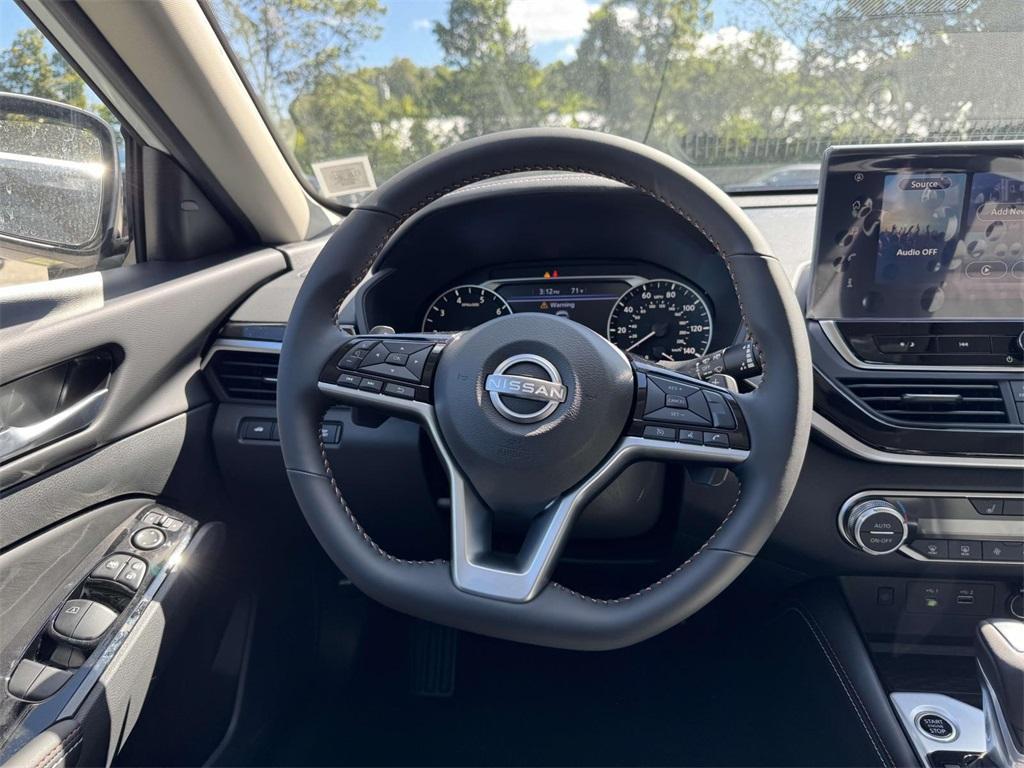 new 2025 Nissan Altima car