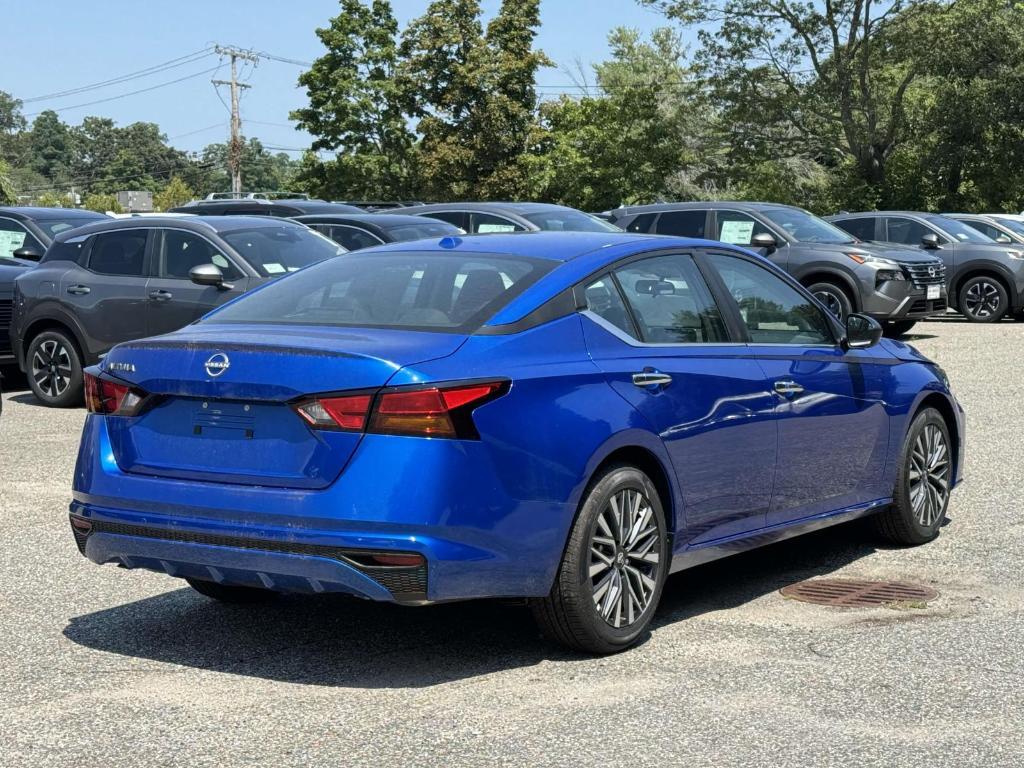 new 2025 Nissan Altima car
