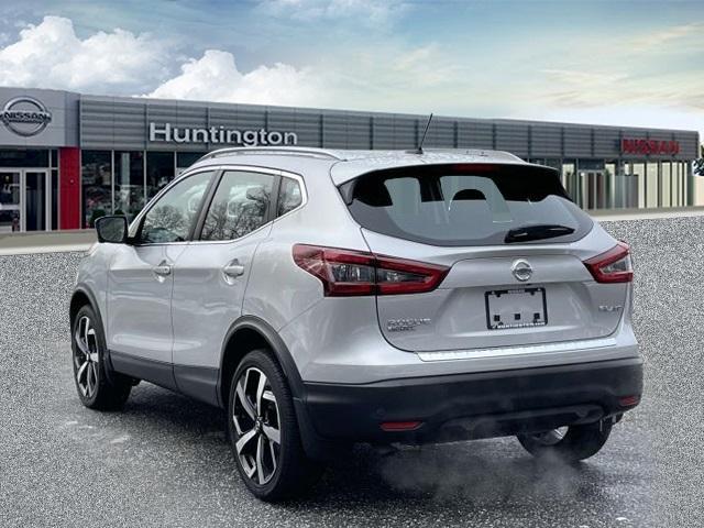 used 2020 Nissan Rogue Sport car, priced at $18,995