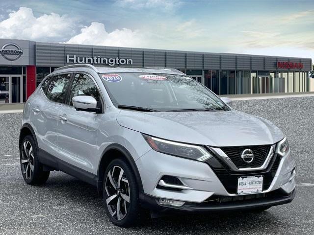 used 2020 Nissan Rogue Sport car, priced at $18,995