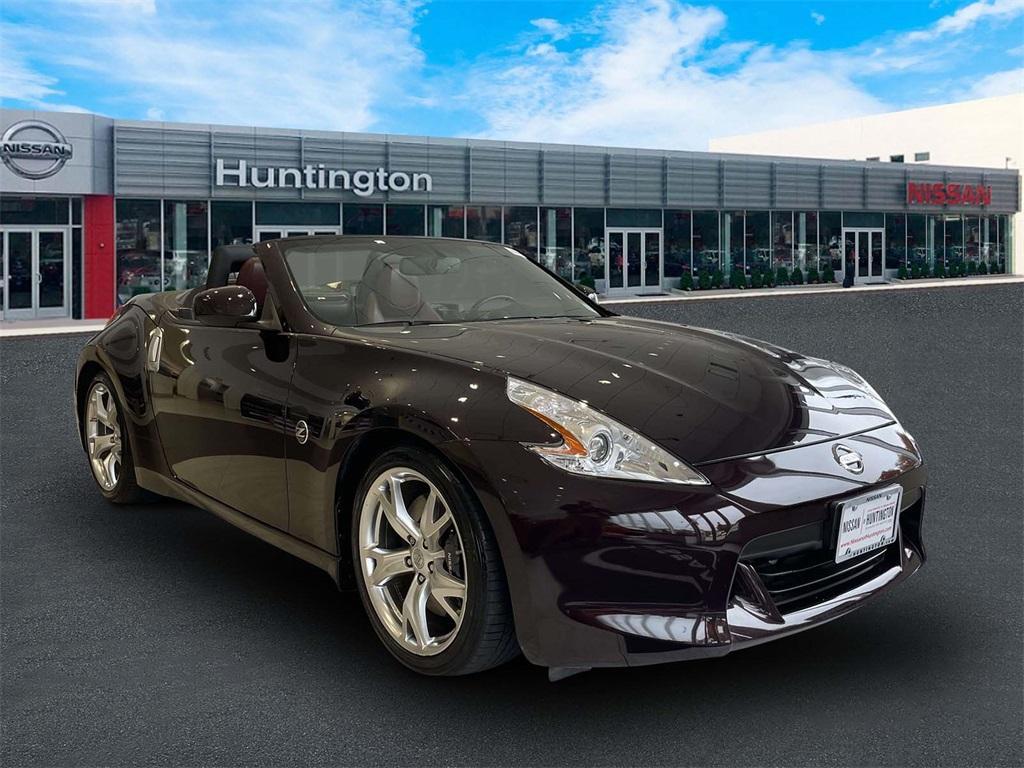used 2010 Nissan 370Z car, priced at $19,999
