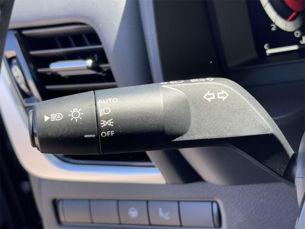 new 2025 Nissan Rogue car
