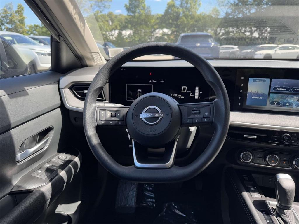 new 2025 Nissan Kicks car