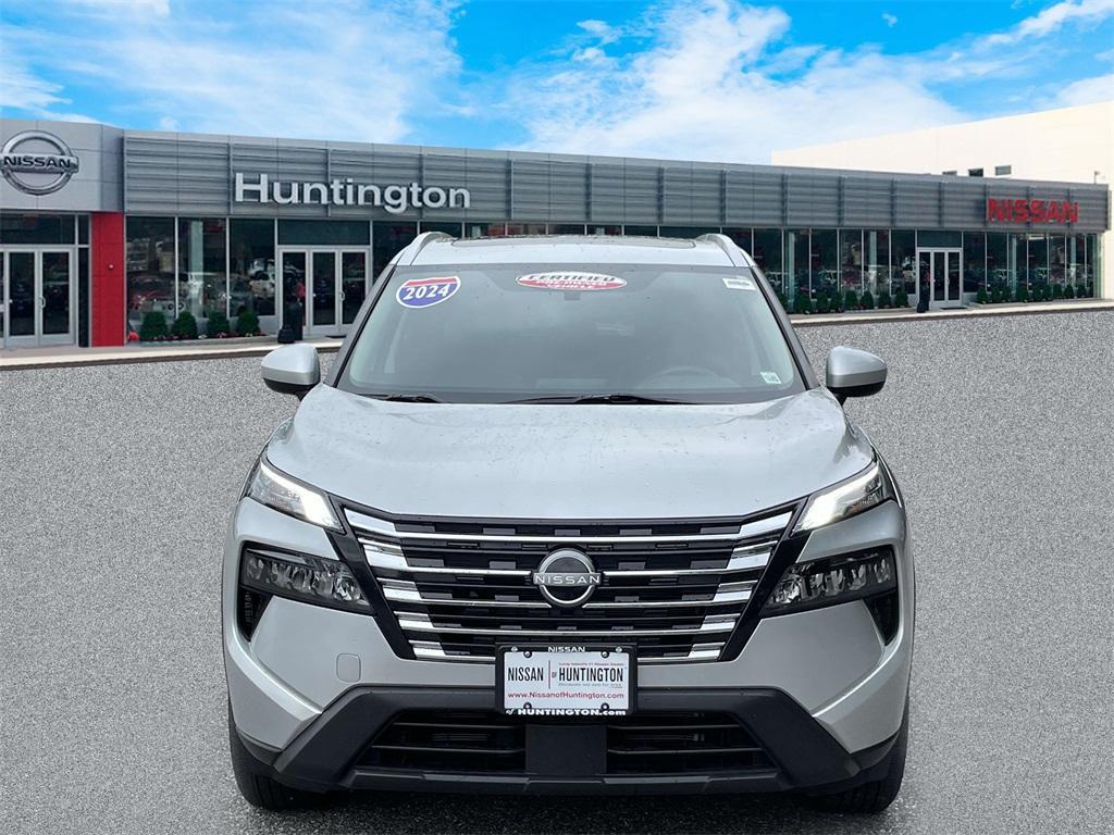 used 2024 Nissan Rogue car, priced at $26,262