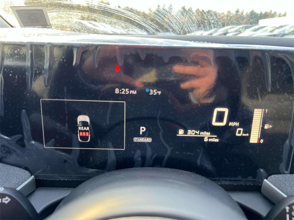 new 2025 Nissan Kicks car, priced at $26,300