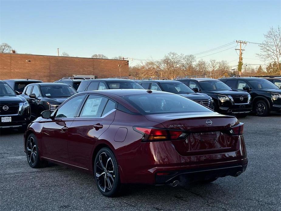 new 2025 Nissan Altima car, priced at $30,500