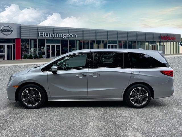 used 2023 Honda Odyssey car, priced at $41,244