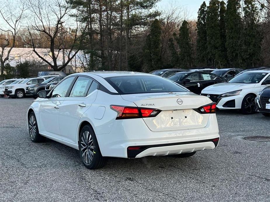 new 2025 Nissan Altima car, priced at $26,500