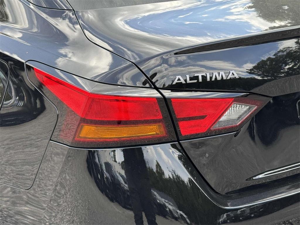 new 2025 Nissan Altima car