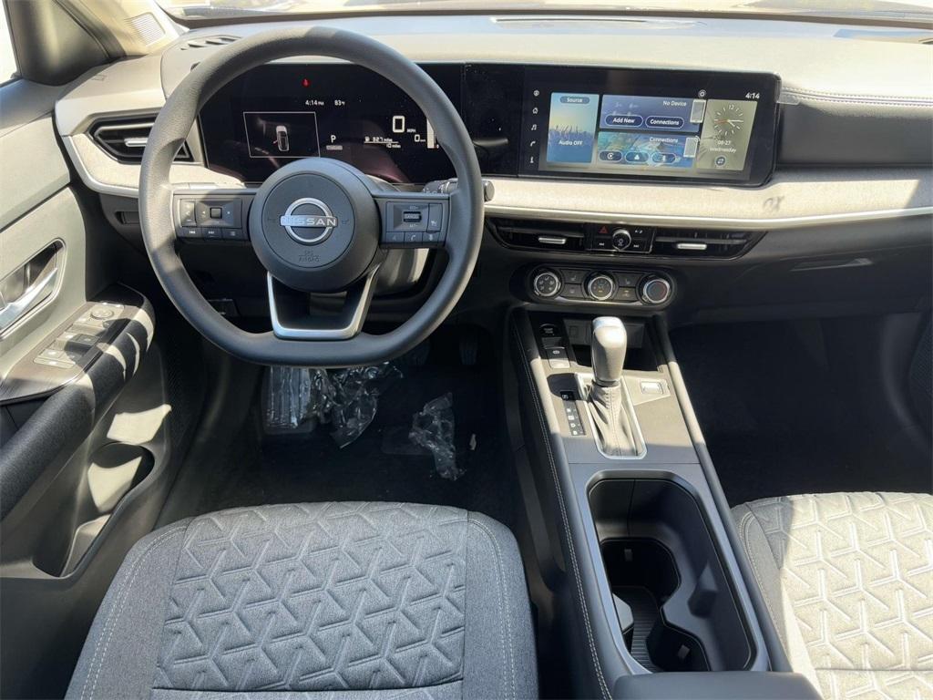 new 2025 Nissan Kicks car