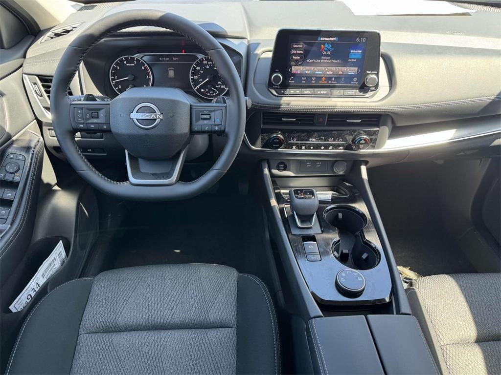 new 2025 Nissan Rogue car