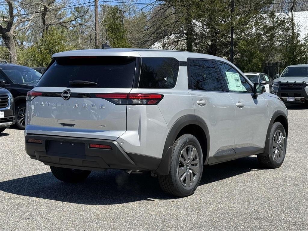 new 2025 Nissan Pathfinder car