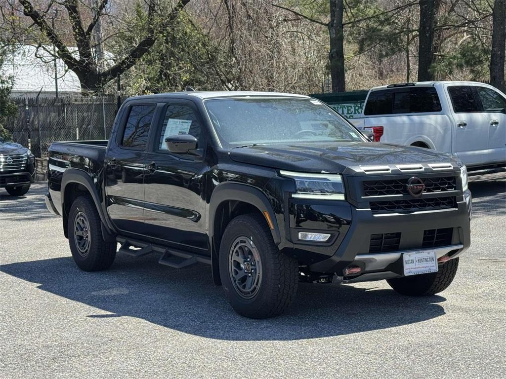 new 2025 Nissan Frontier car