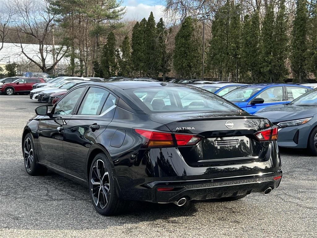 new 2025 Nissan Altima car, priced at $30,500