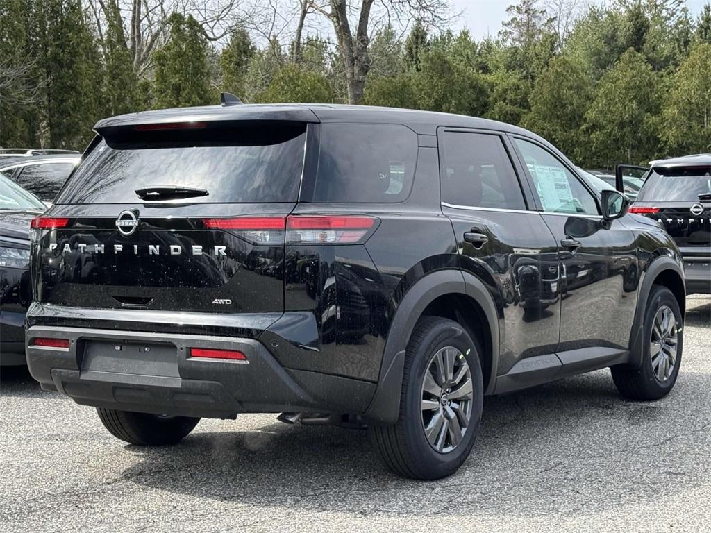 new 2025 Nissan Pathfinder car