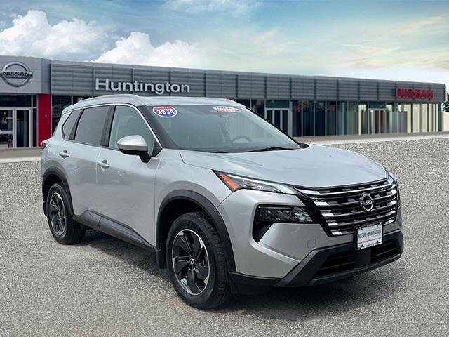used 2024 Nissan Rogue car, priced at $26,254