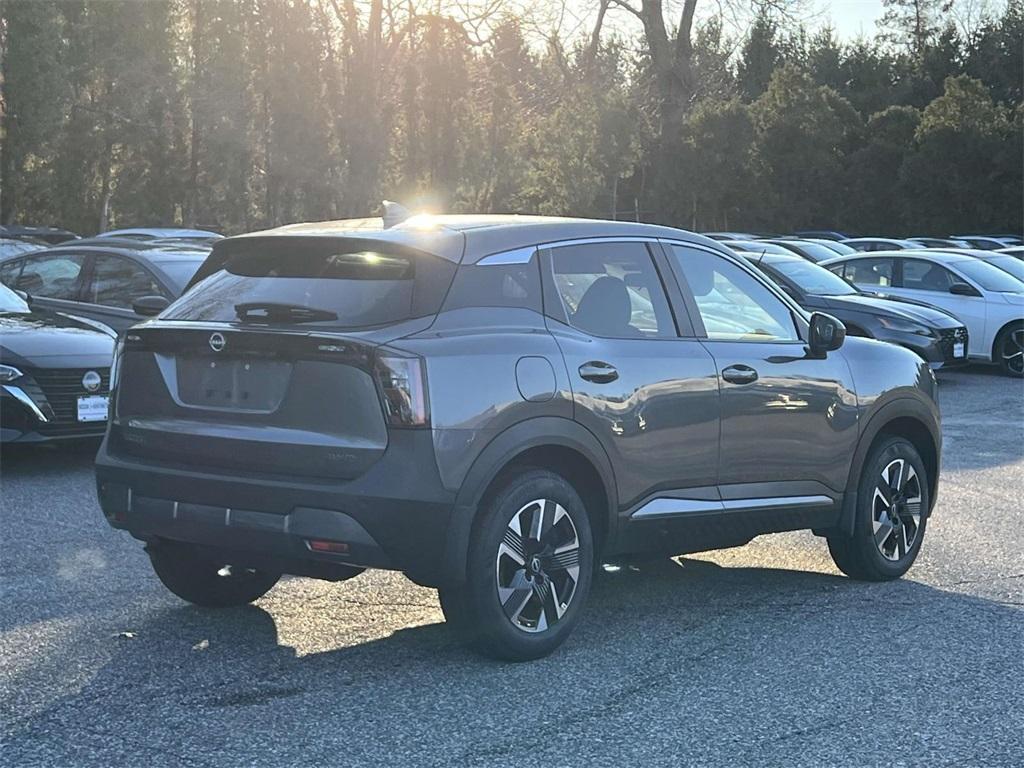 new 2025 Nissan Kicks car, priced at $26,400