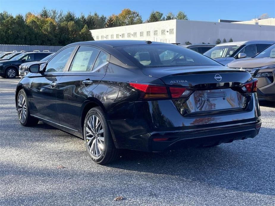 new 2025 Nissan Altima car, priced at $26,800