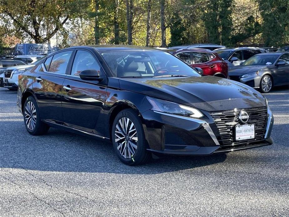 new 2025 Nissan Altima car, priced at $26,800