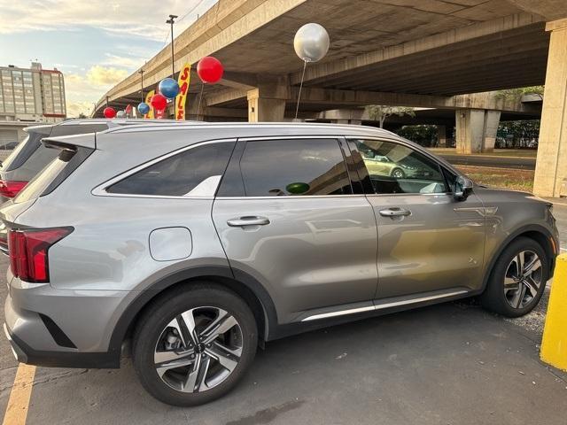 used 2023 Kia Sorento Plug-In Hybrid car, priced at $45,995