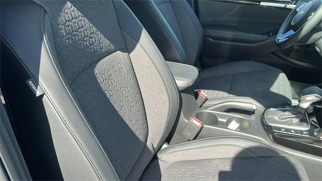 new 2025 Kia Seltos car, priced at $29,975