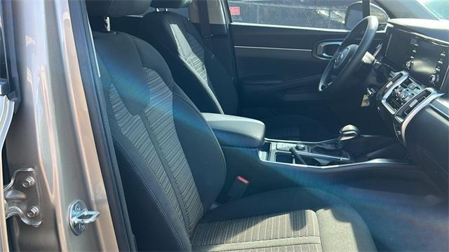 used 2021 Kia Sorento car, priced at $22,841