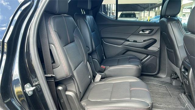 used 2023 Chevrolet Traverse car, priced at $40,597