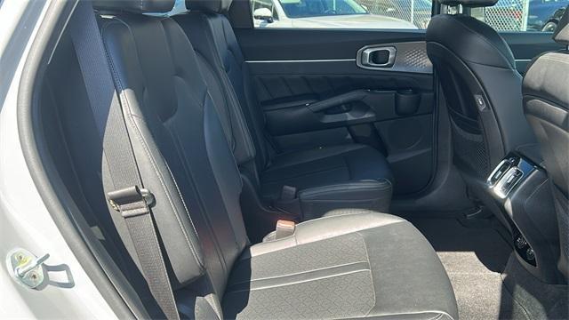 used 2022 Kia Sorento car, priced at $33,688