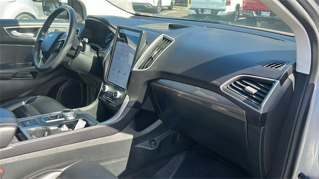 used 2024 Ford Edge car, priced at $23,997