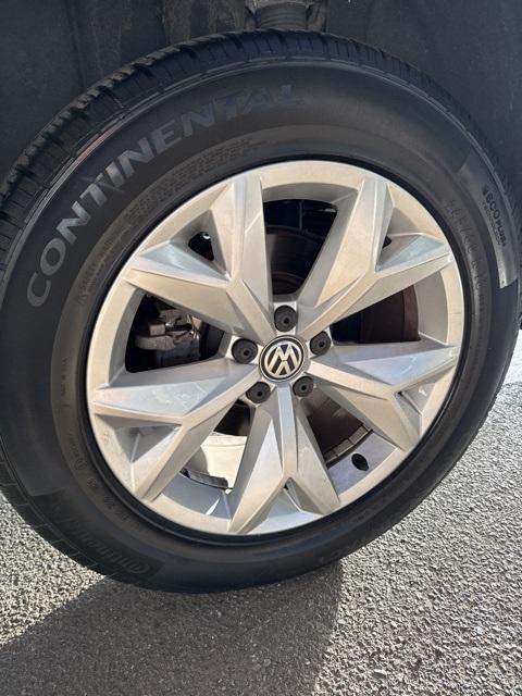 used 2018 Volkswagen Atlas car, priced at $19,995