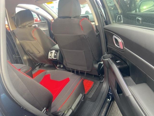 used 2022 Kia Sorento Plug-In Hybrid car, priced at $34,995