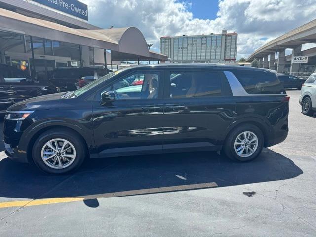 used 2023 Kia Carnival car, priced at $42,995
