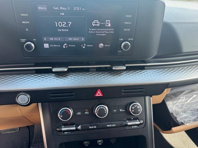 used 2023 Kia Carnival car, priced at $42,995